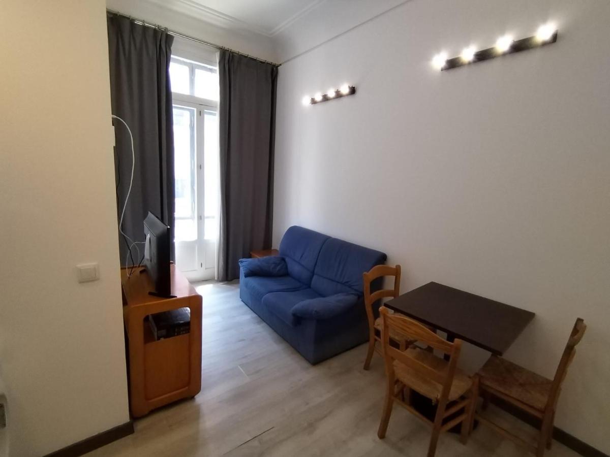 Apartamento Para 4 - Puerta Del Sol マドリード エクステリア 写真