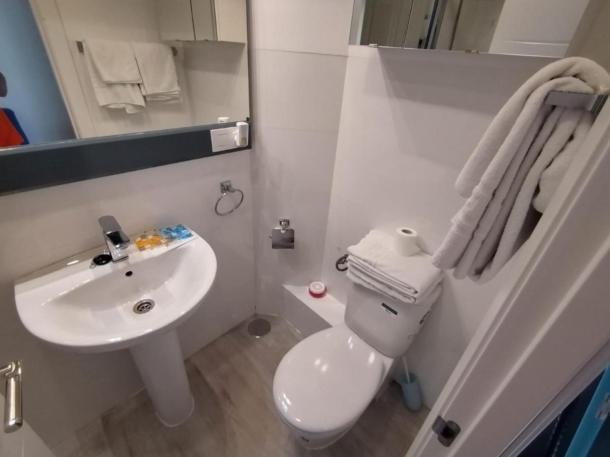 Apartamento Para 4 - Puerta Del Sol マドリード エクステリア 写真